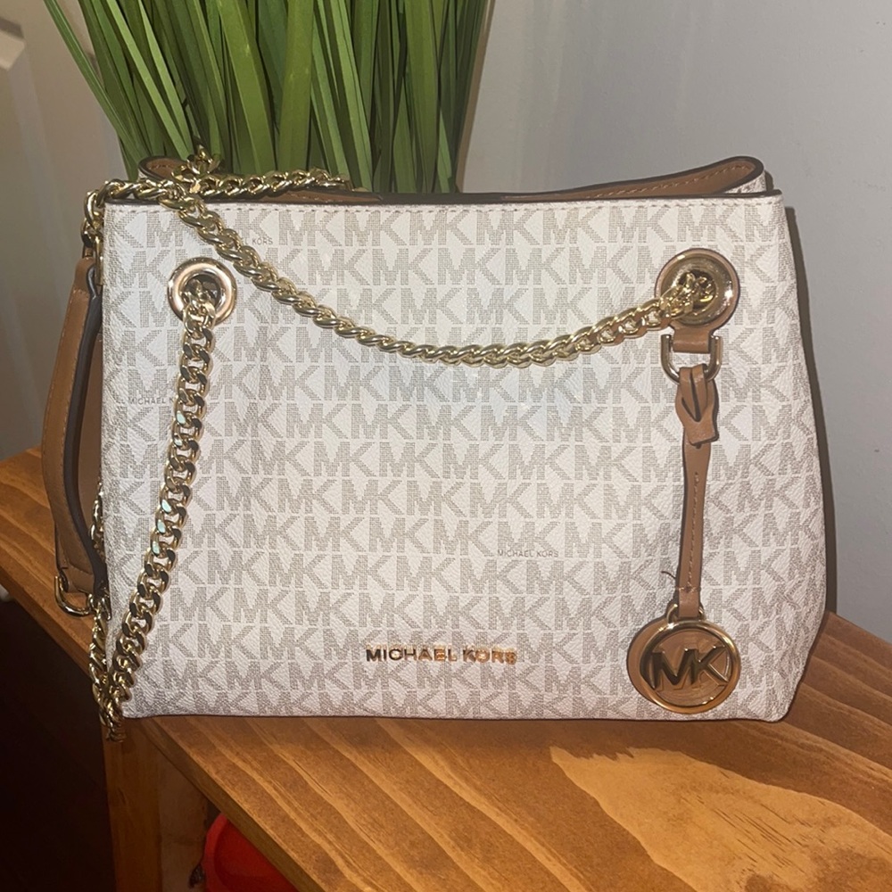 Michael Kors - Small Purse
